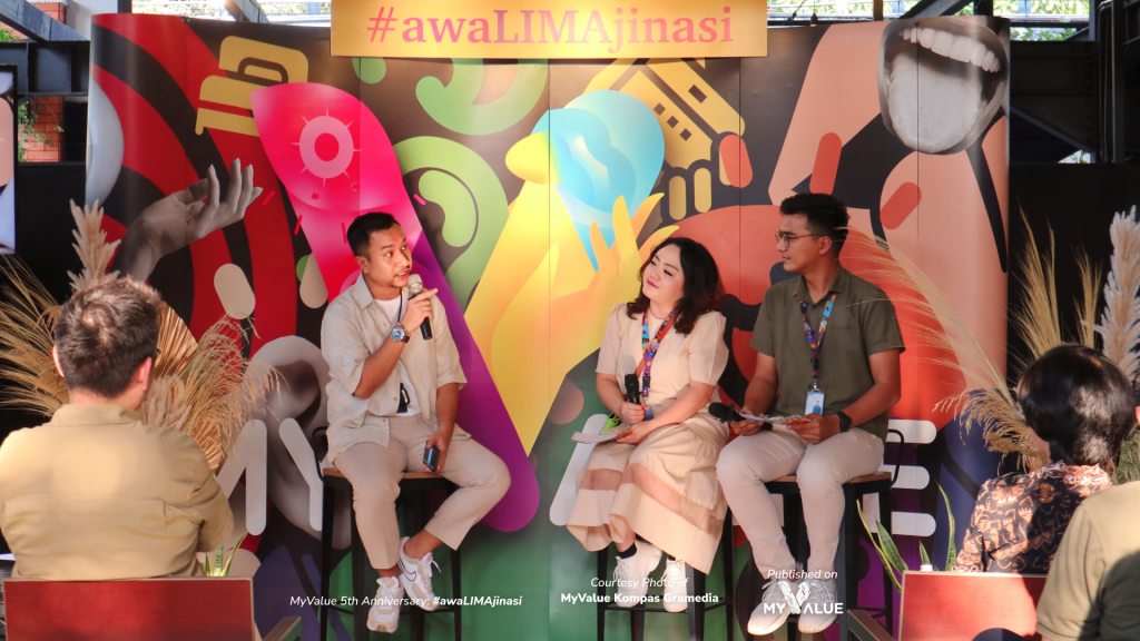 Sesi Talkshow dan penjelasan dibalik MyValue 5th Anniversary: #awaLIMAjinasi bersama Vebri Anggara, Olivia, dan Saif Ali Syah.